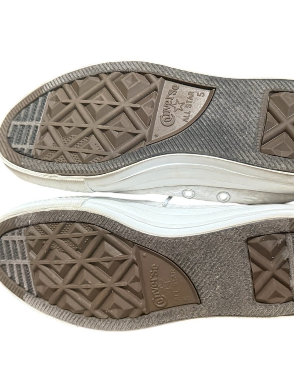 Converse White Low-Top Sneakers - Picture 4 of 5